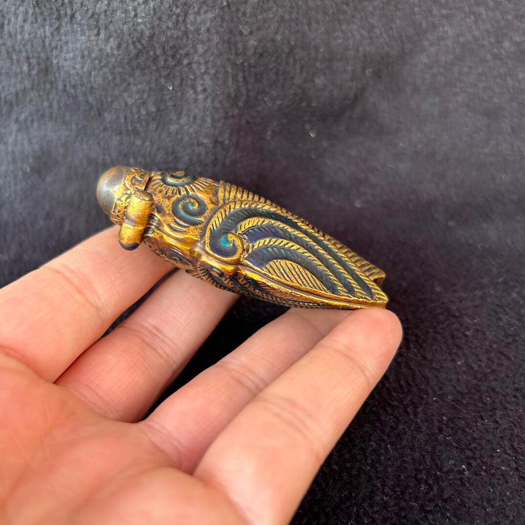 Chinese antique copper snuff bottle