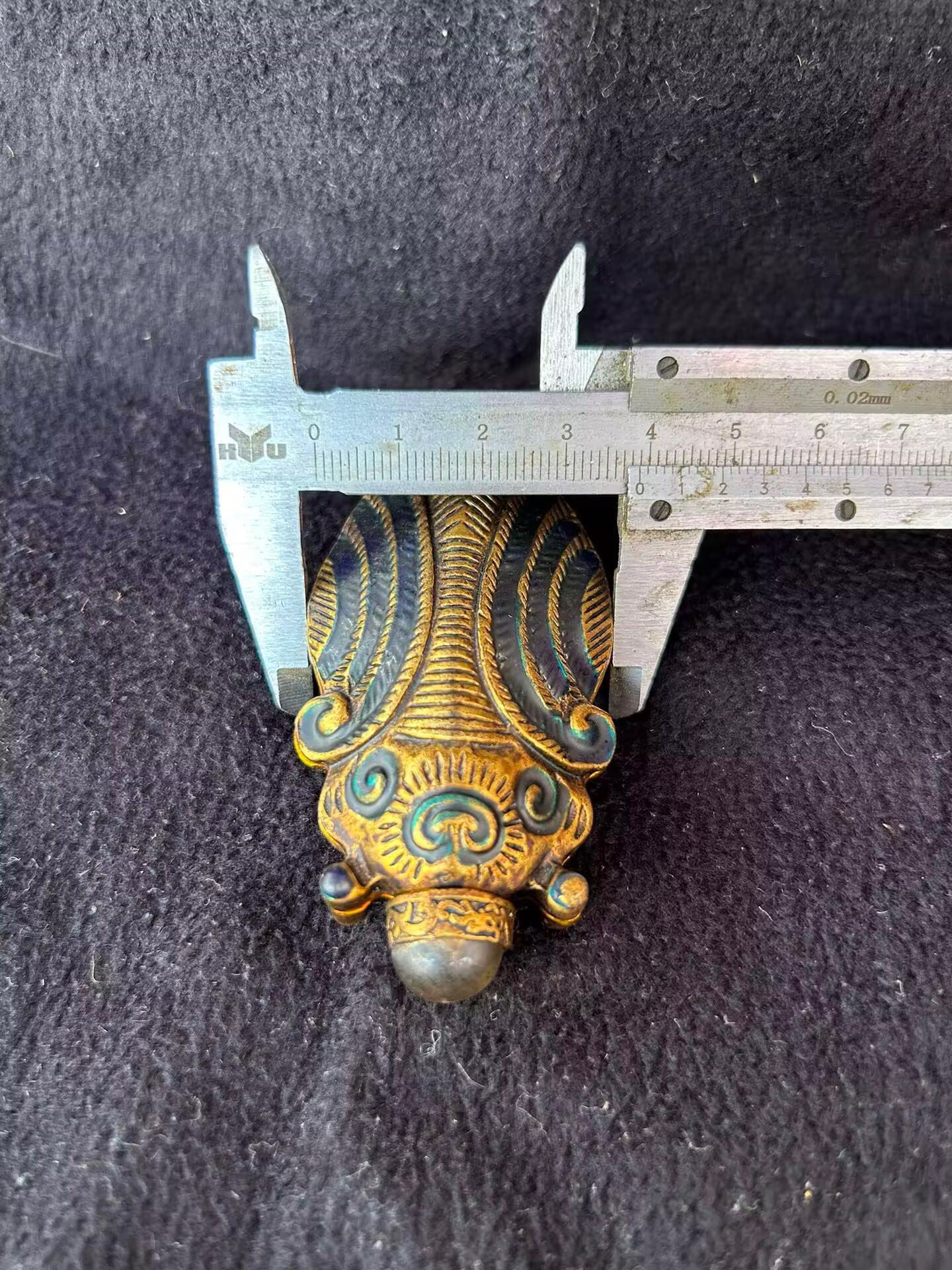 Chinese antique copper snuff bottle