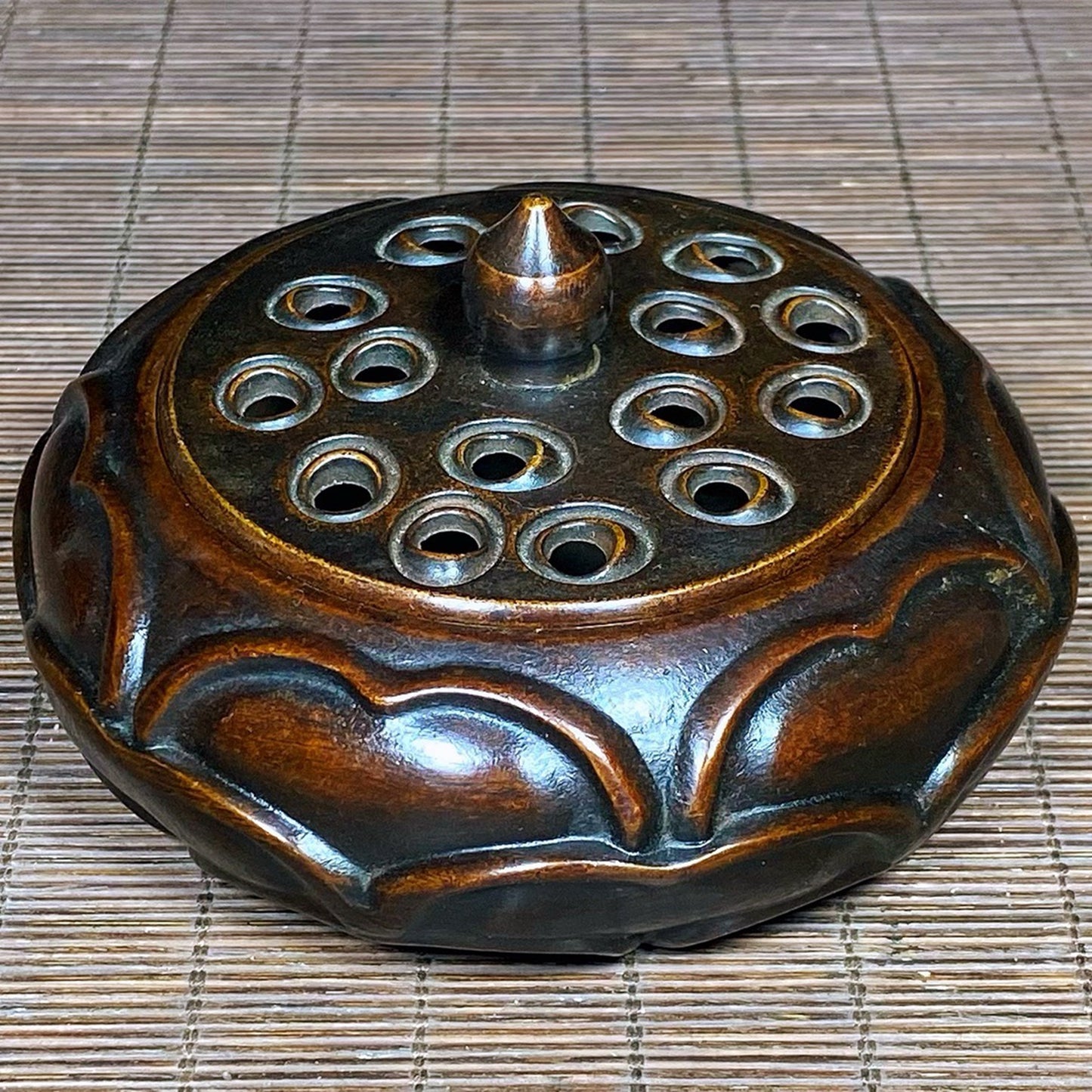 Pure copper lotus incense burner