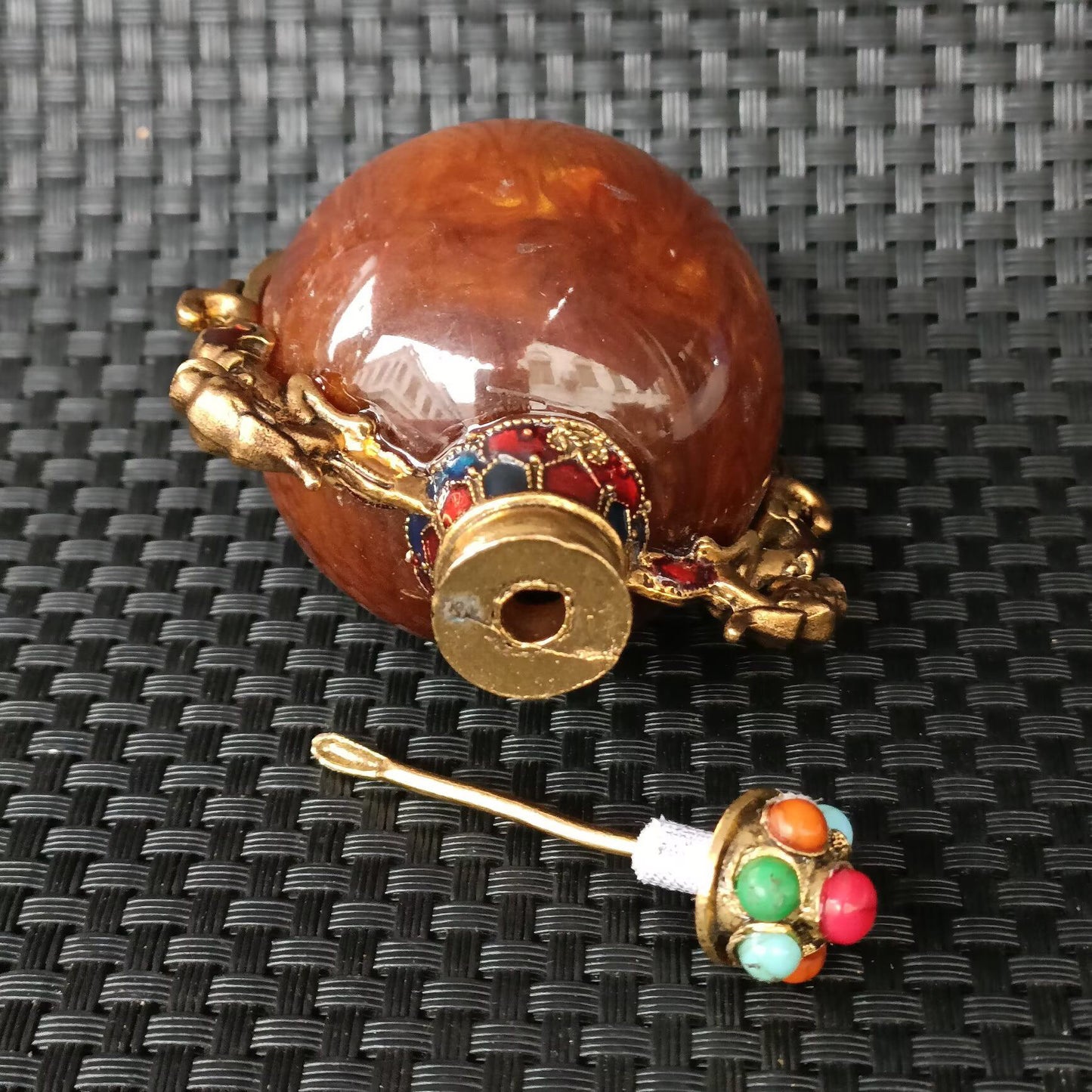 Chinese antique copper snuff bottle