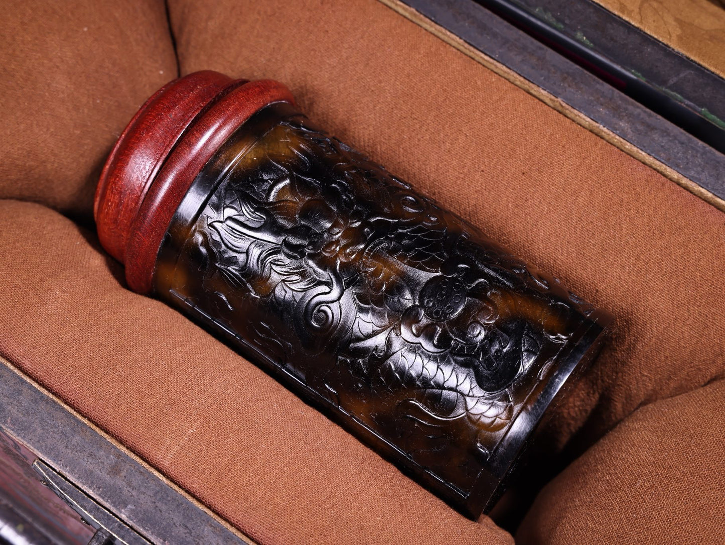 Chinese antique high relief carved dragon tortoiseshell cricket jar