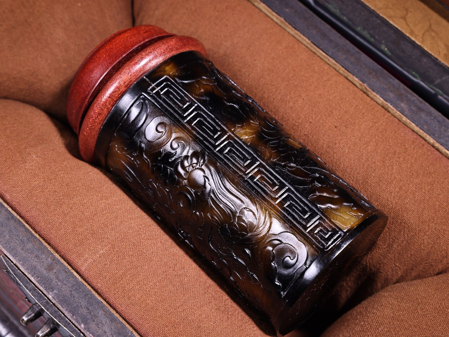 Chinese antique high relief carved dragon tortoiseshell cricket jar