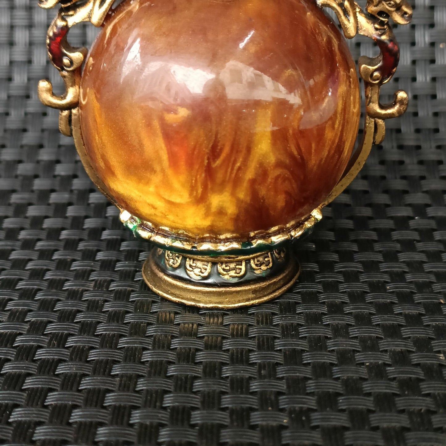 Chinese antique copper snuff bottle
