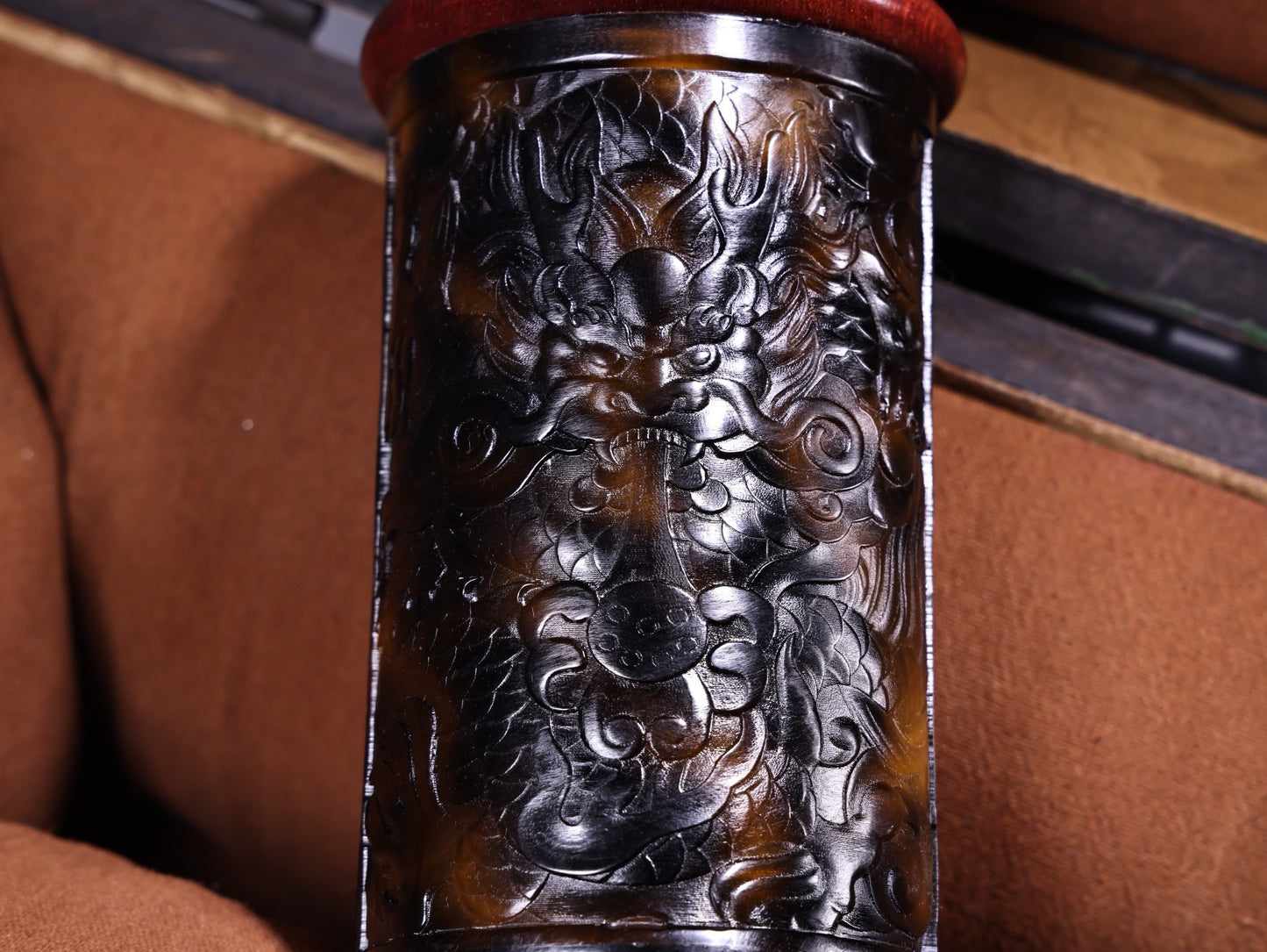 Chinese antique high relief carved dragon tortoiseshell cricket jar