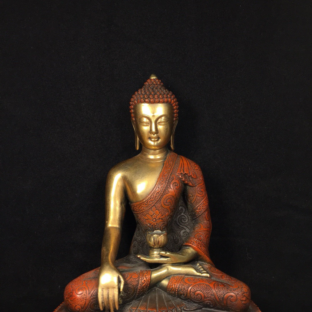 Chinese antique pure copper statue of Shakyamuni Buddha