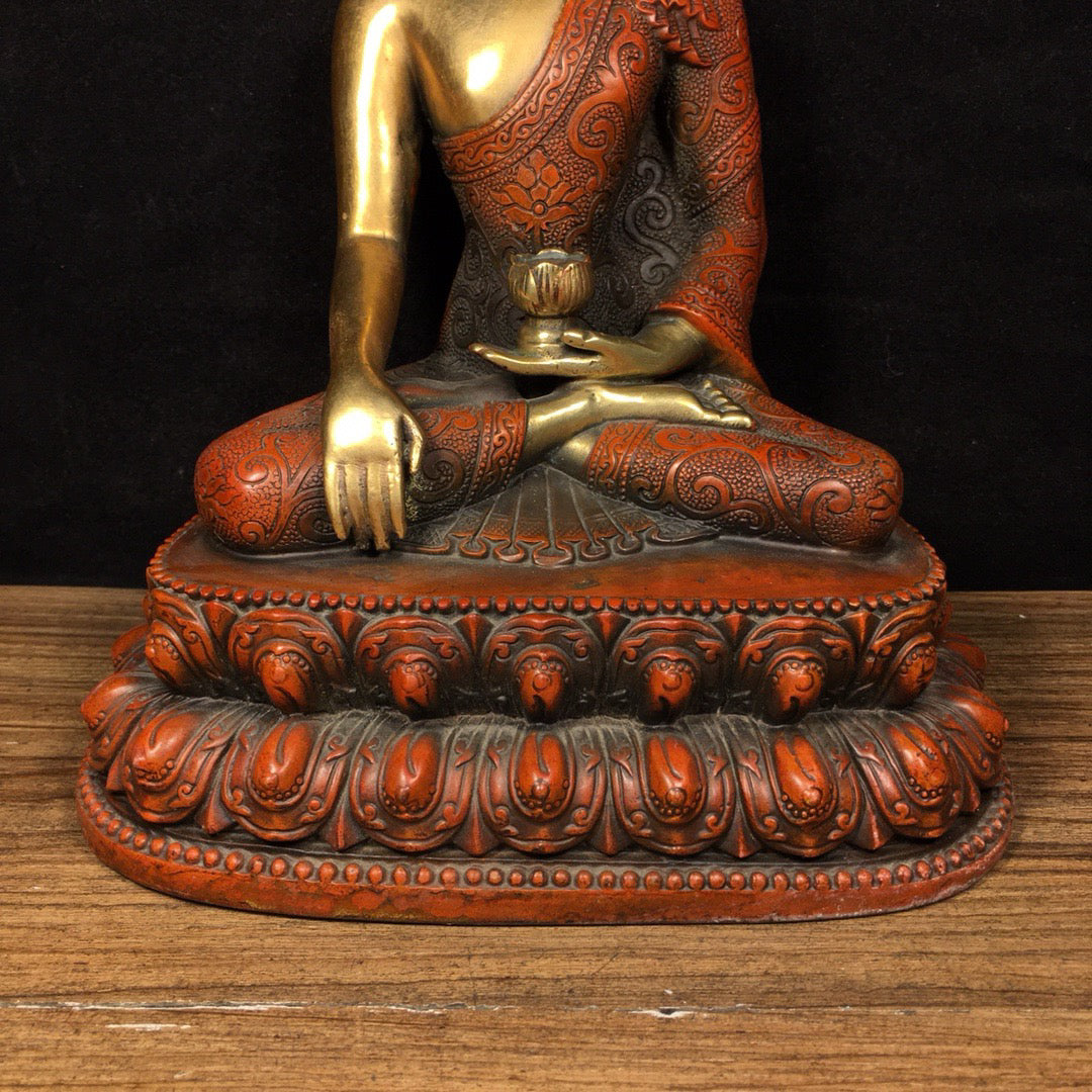 Chinese antique pure copper statue of Shakyamuni Buddha