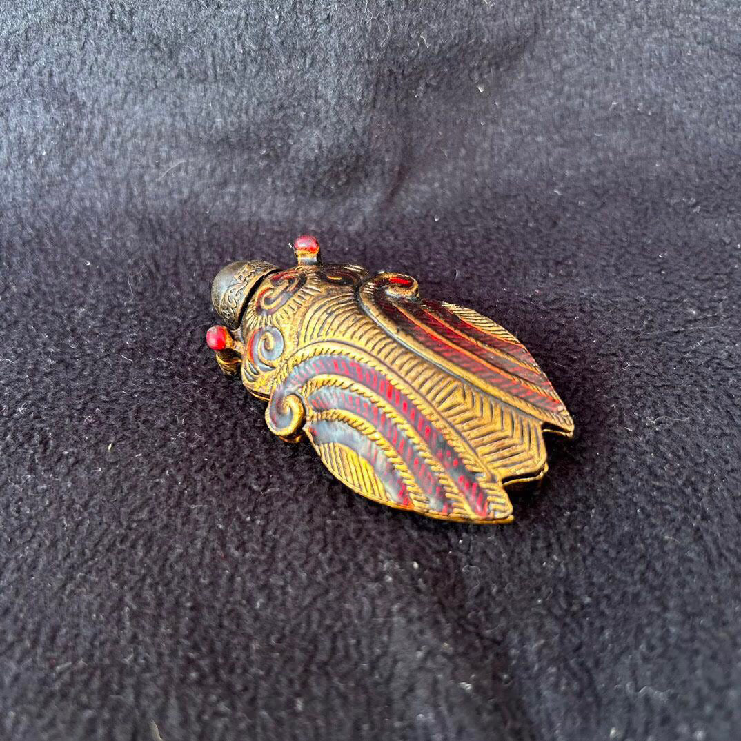 Chinese antique copper snuff bottle