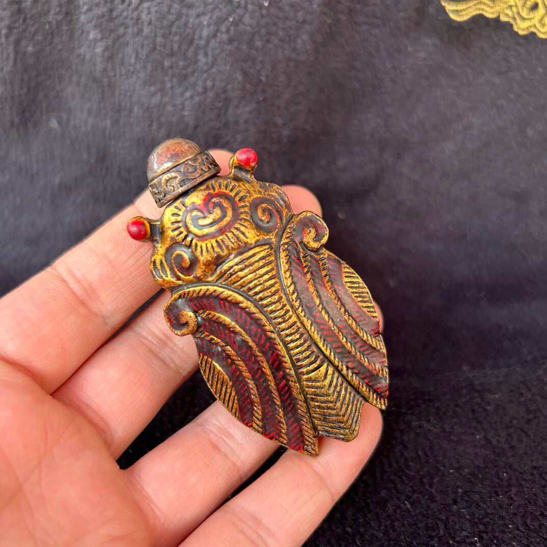 Chinese antique copper snuff bottle