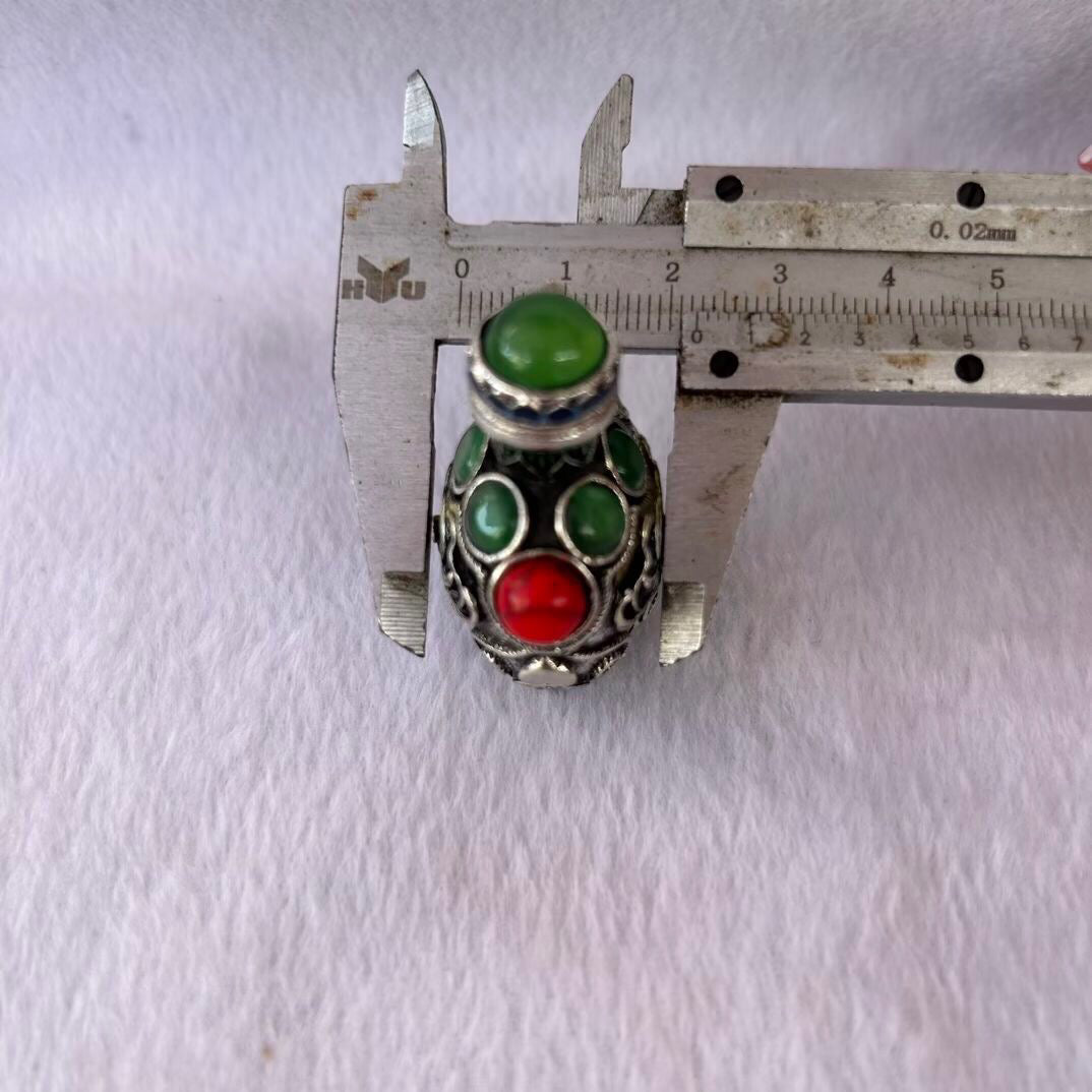 Chinese antique copper snuff bottle