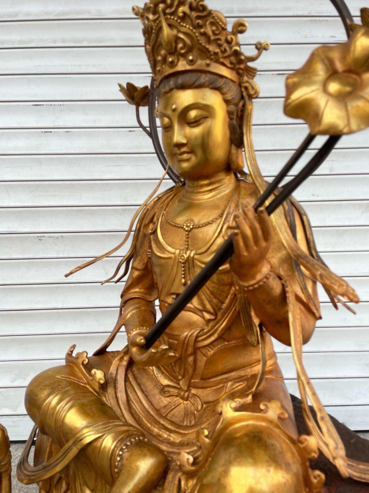 Pure Copper [Great Power to Bodhisattva]