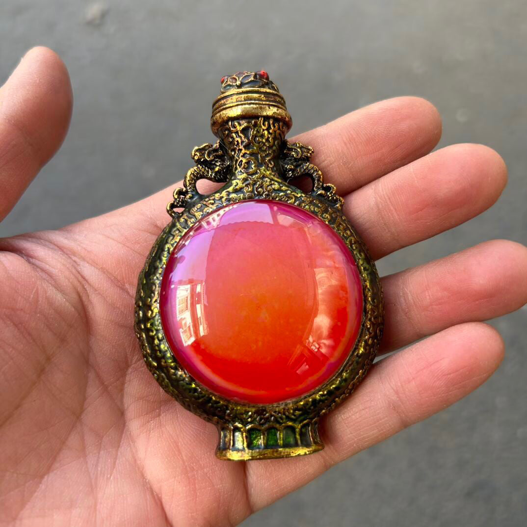 Chinese antique cloisonn é gemstone snuff bottle