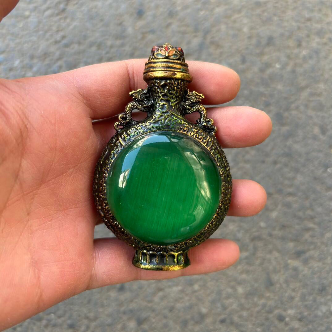 Chinese antique cat eye cloisonn é snuff bottle