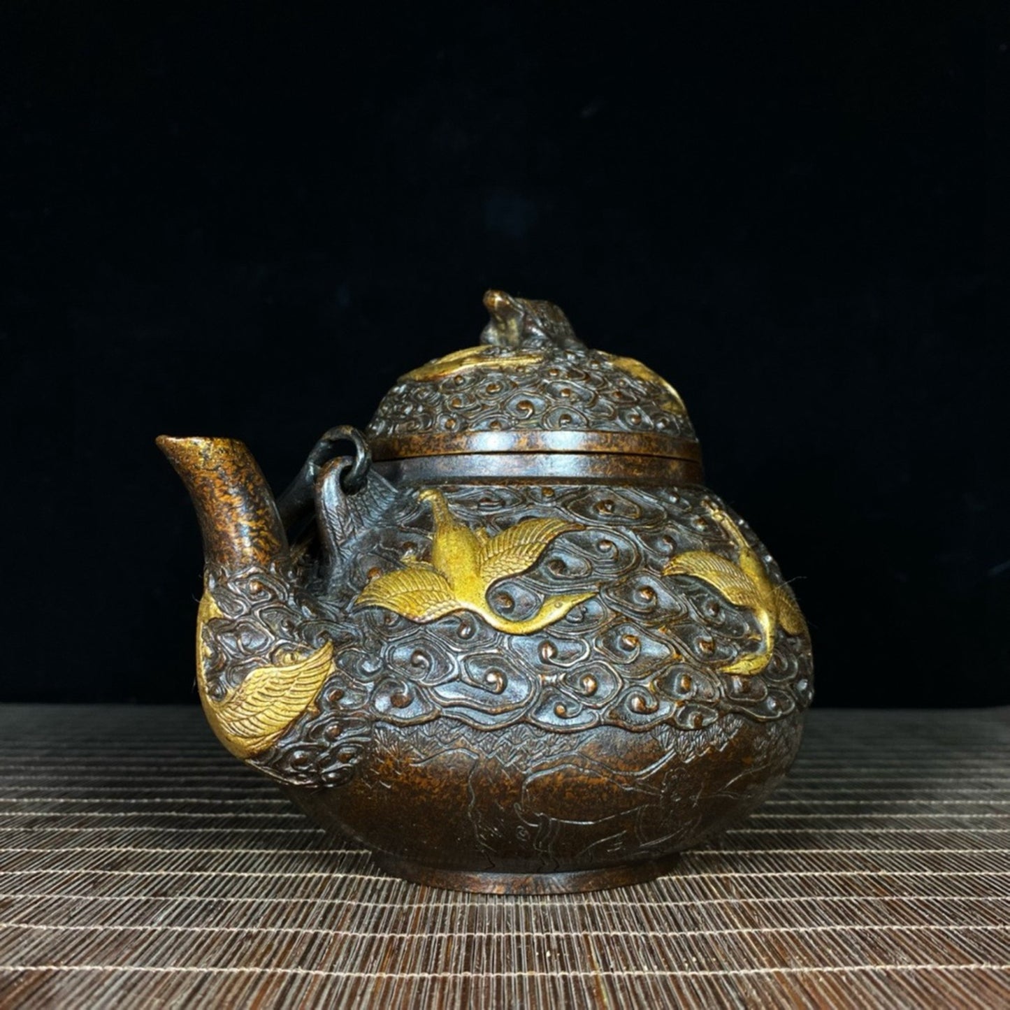 Pure copper relief beam teapot