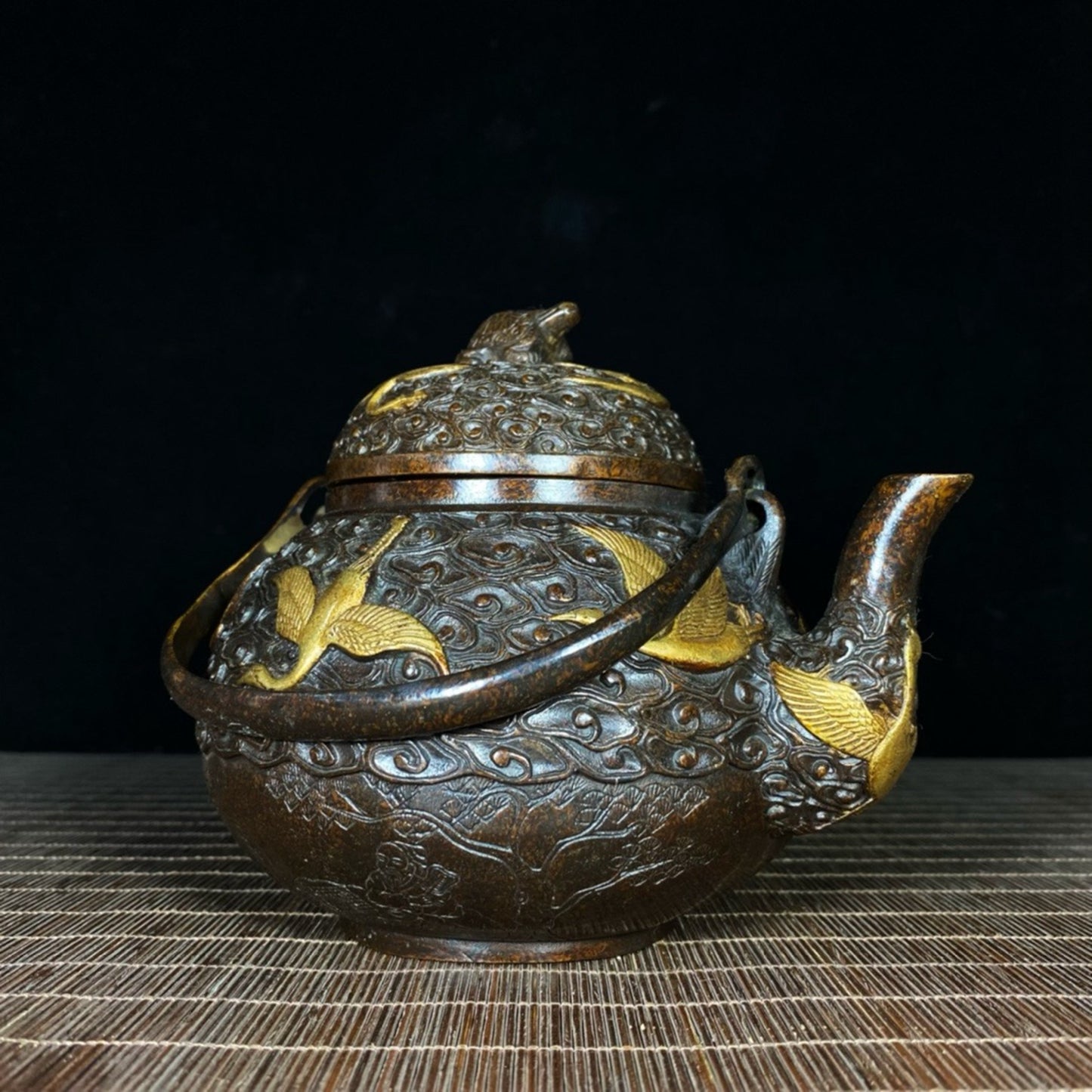 Pure copper relief beam teapot