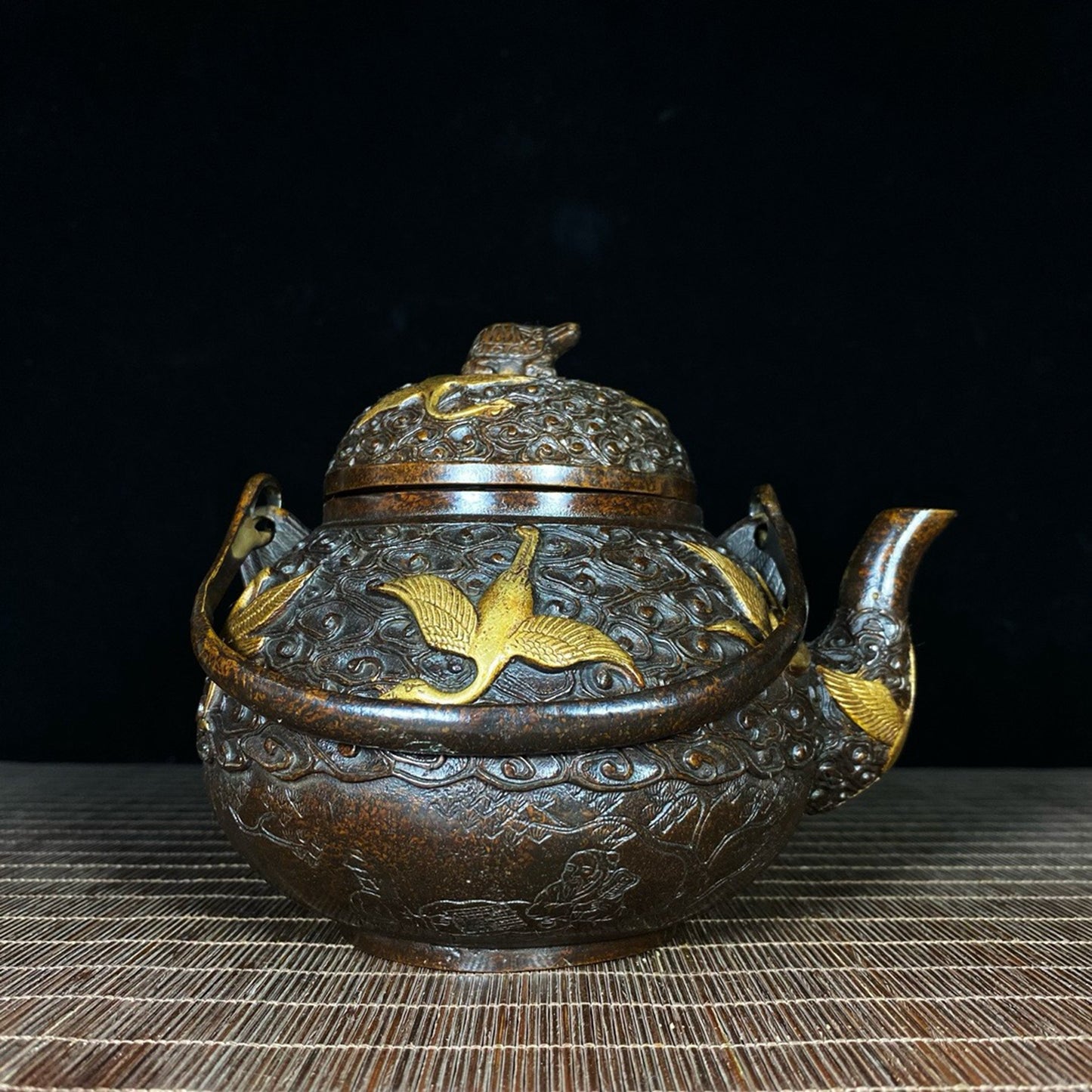 Pure copper relief beam teapot