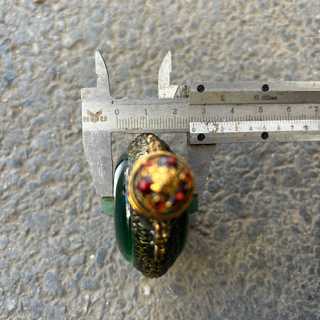 Chinese antique cat eye cloisonn é snuff bottle