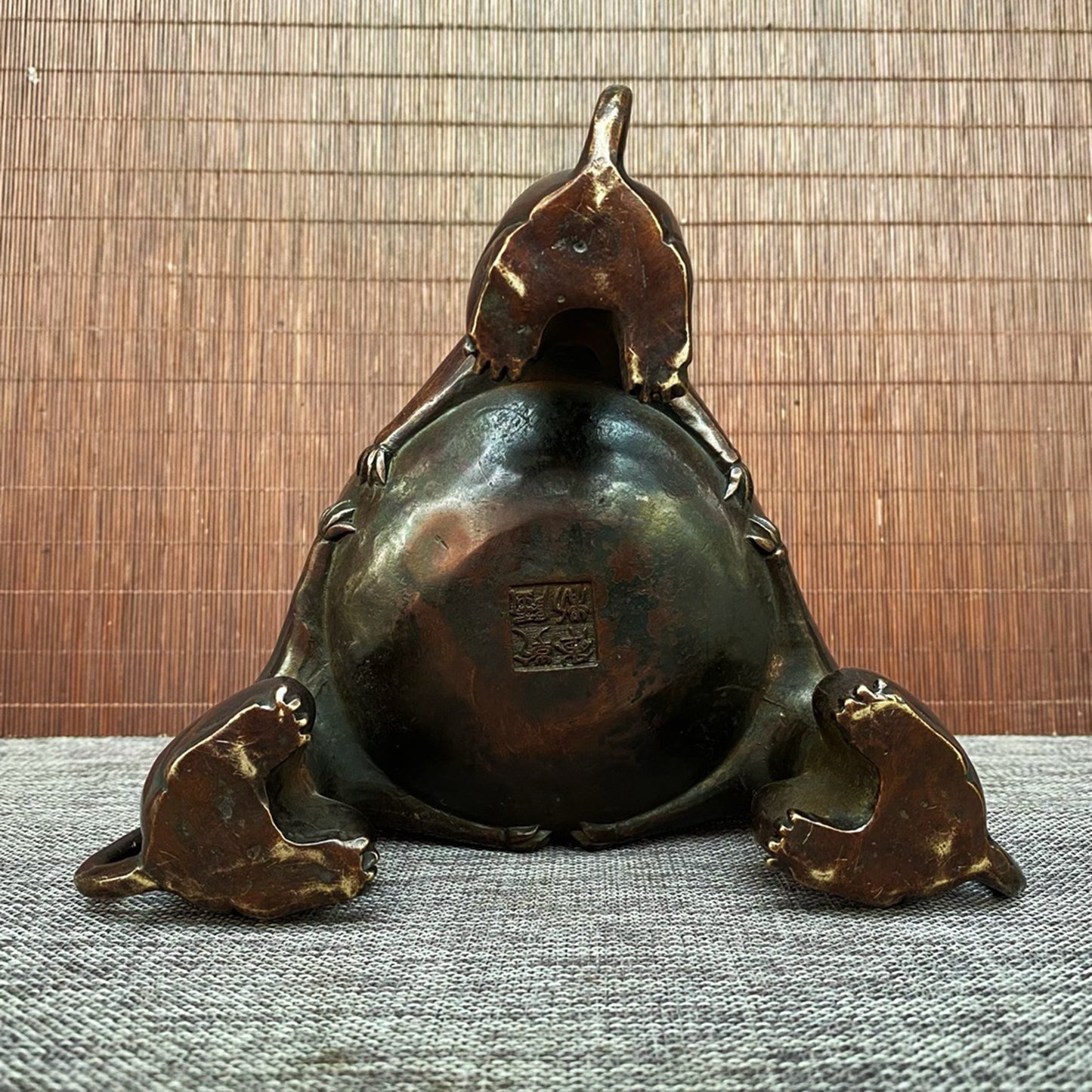 Purple Copper Three Rats Carrying Wealth and Inviting Wealth Incense Burner