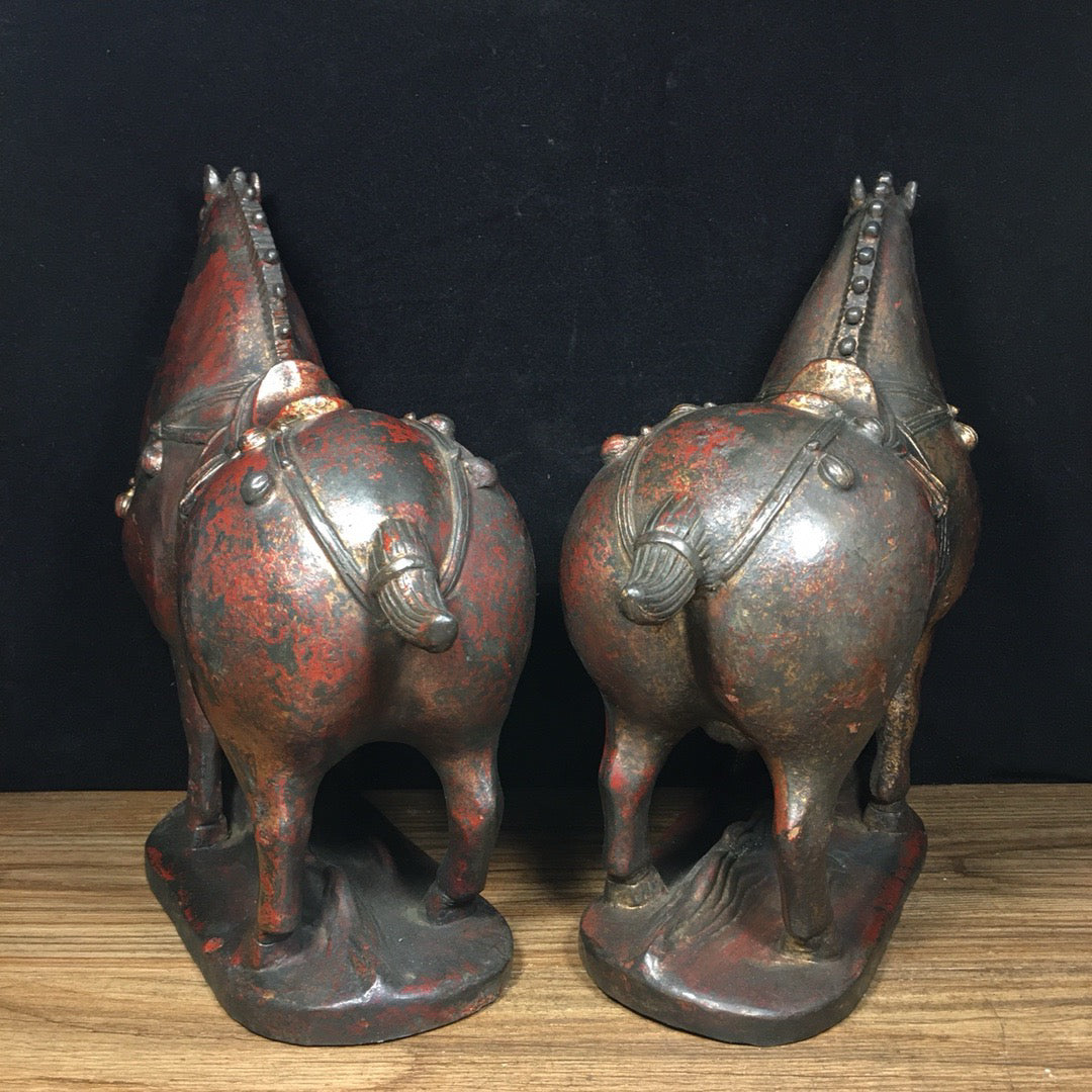 A pair of Chinese antique pure copper Tang horses