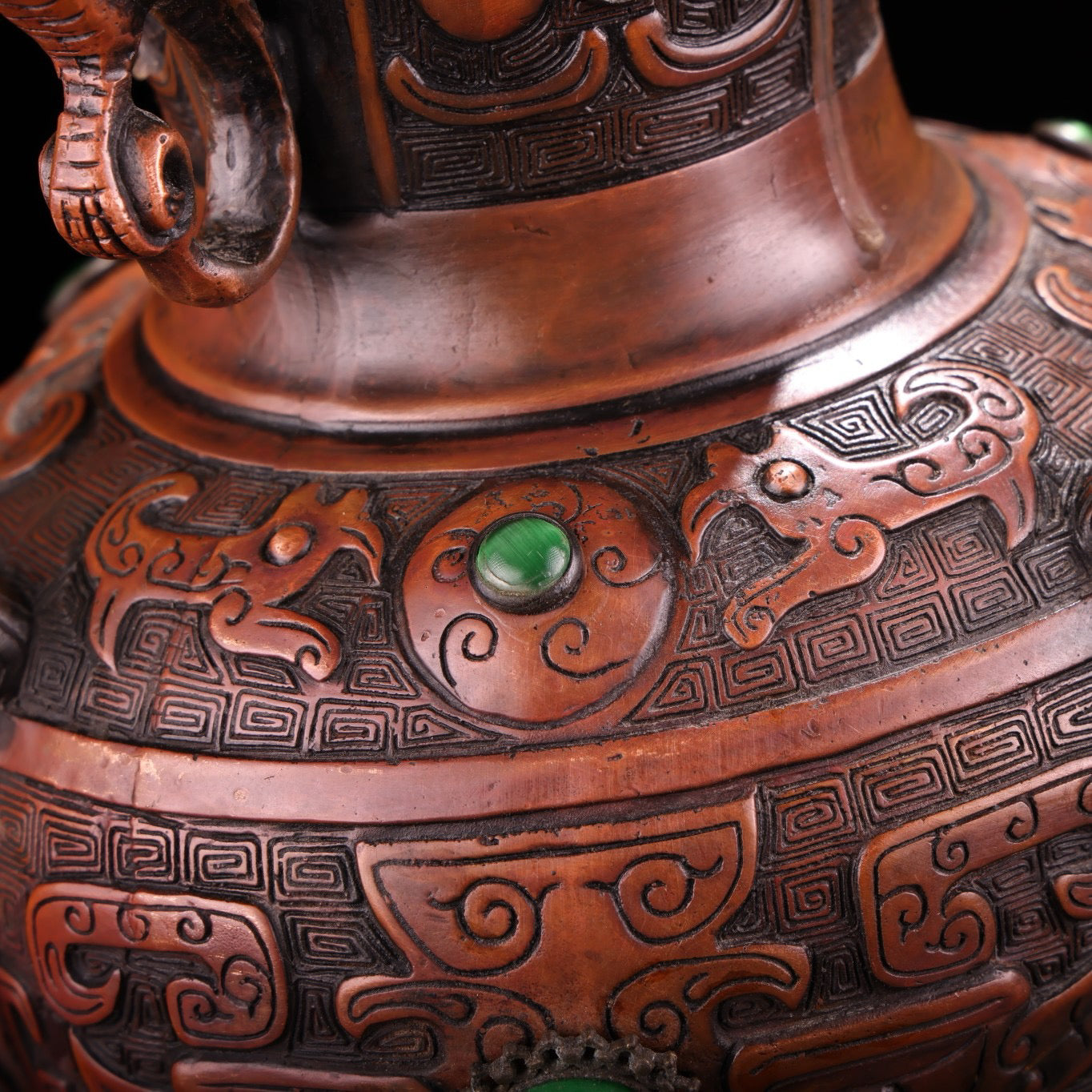Chinese antique pure copper, purple copper, all copper, pure copper inlaid with gemstones and animal face vases