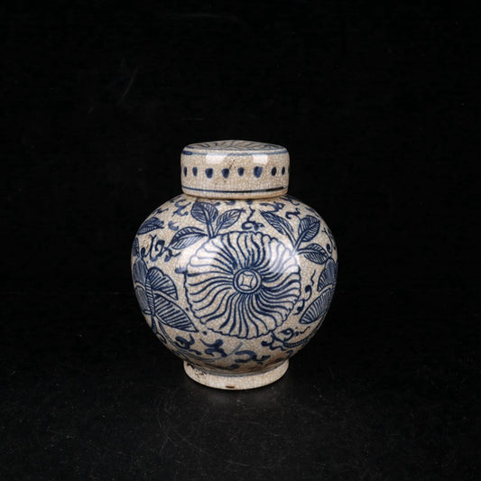 Blue and white split flower patterned lid jar