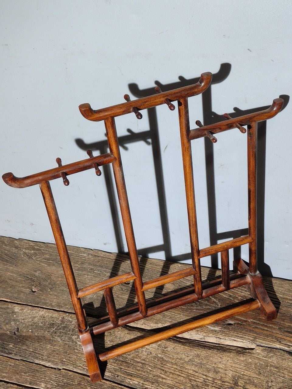 Lao Hua Li Mu Long Men Pen Holder