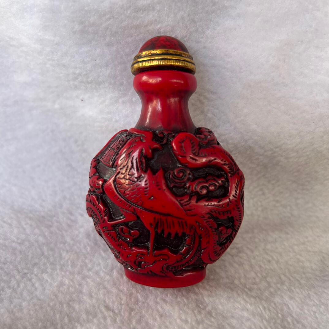 Chinese antique red coral snuff bottle