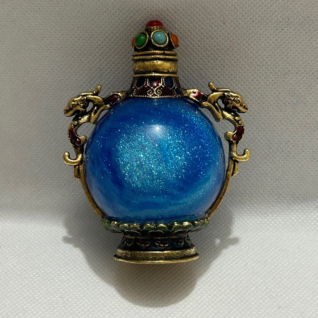 Chinese antique copper snuff bottle