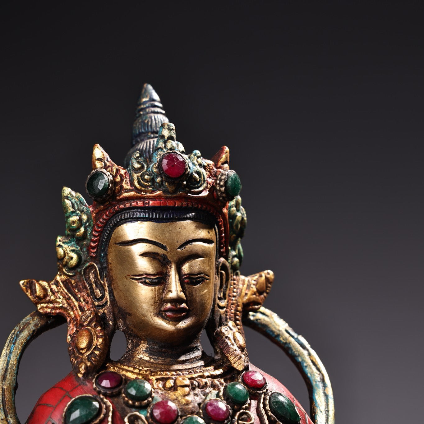 Chinese antique pure copper inlaid with gemstones, painted with Tibetan esoteric longevity Buddha statue