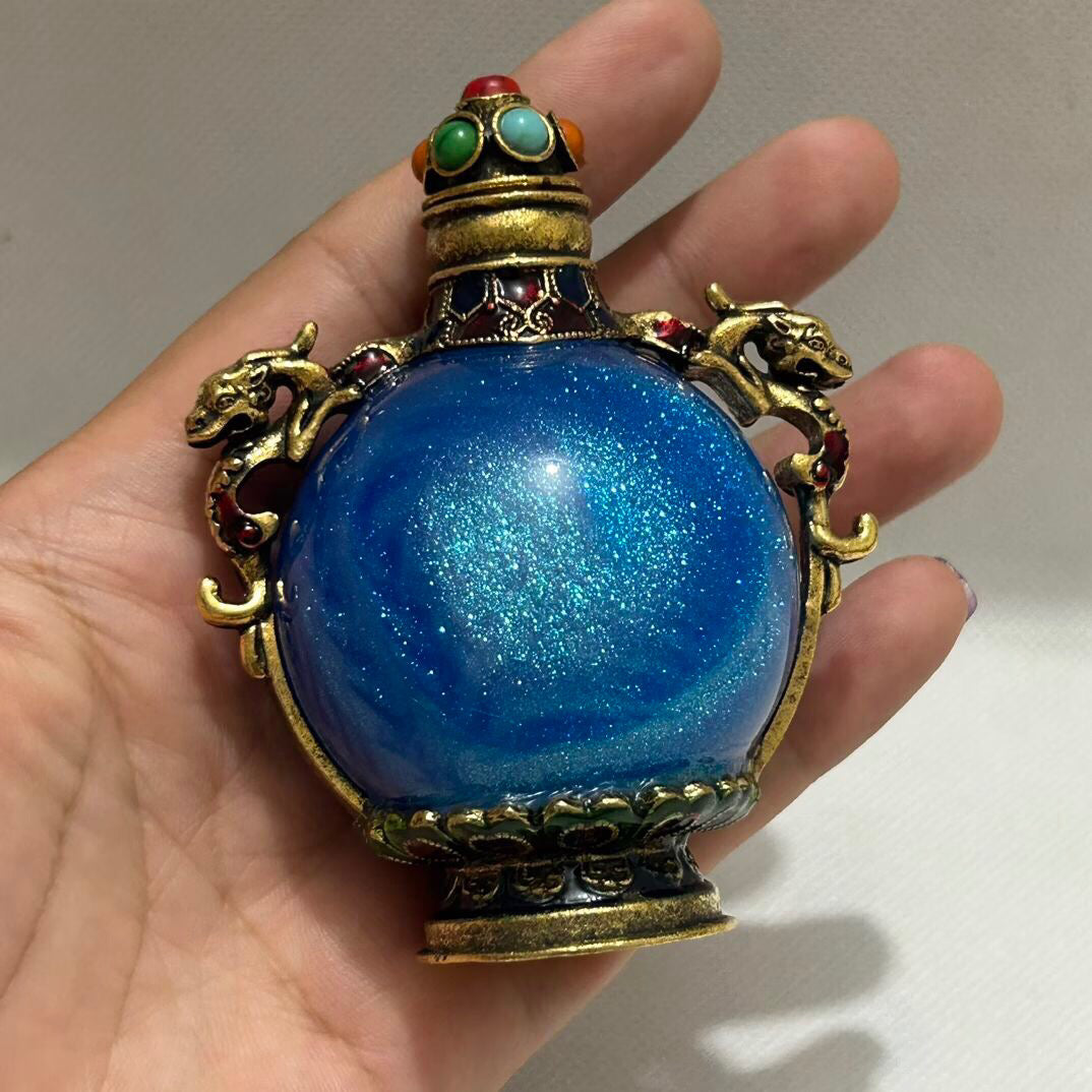 Chinese antique copper snuff bottle