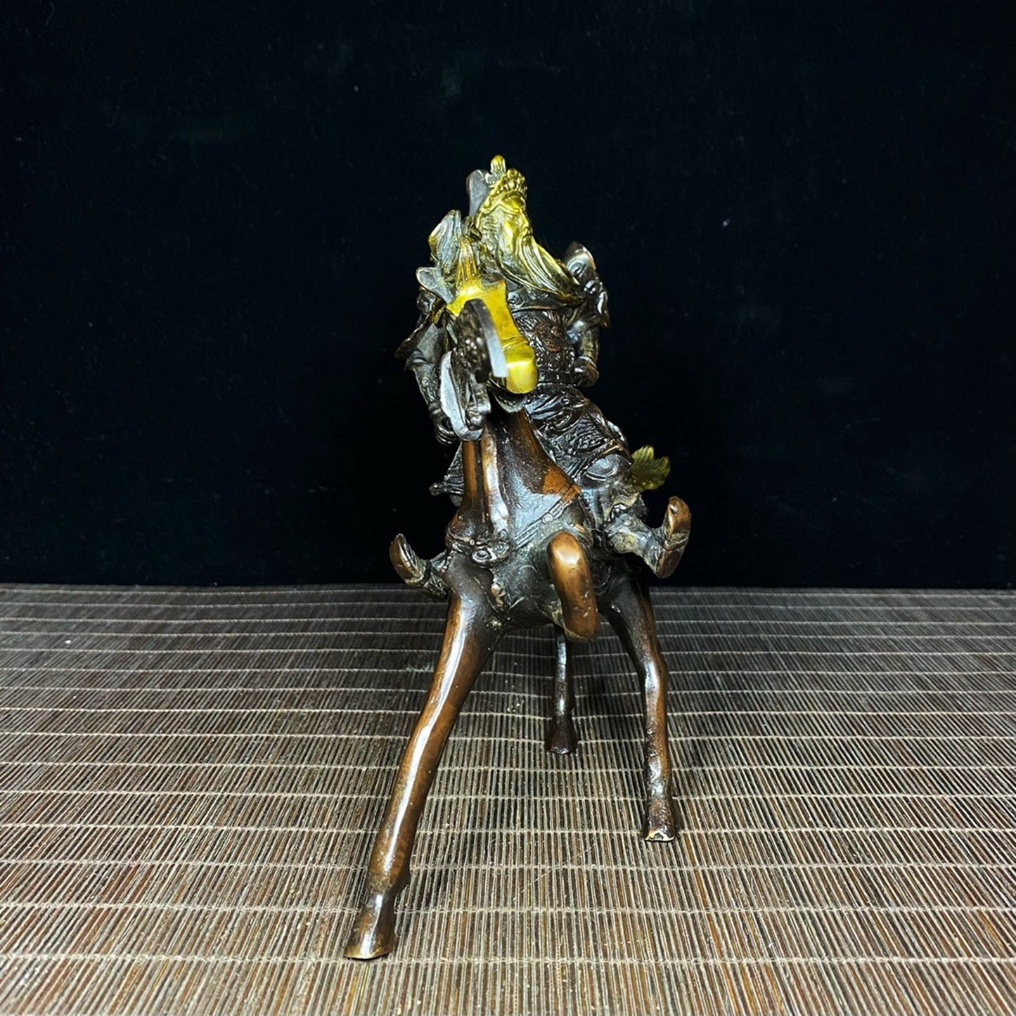 Pure copper gilded warhorse Guan Gong