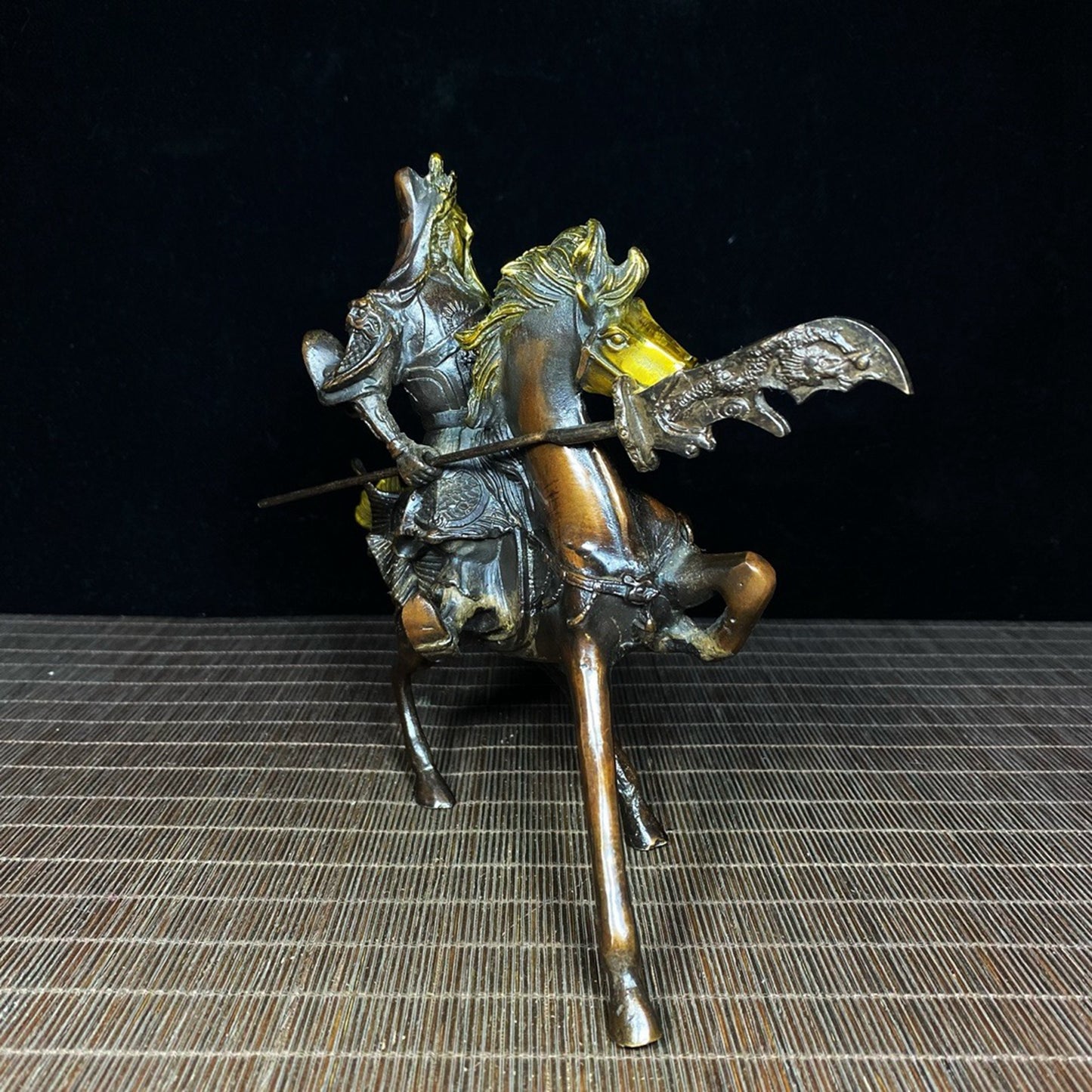 Pure copper gilded warhorse Guan Gong