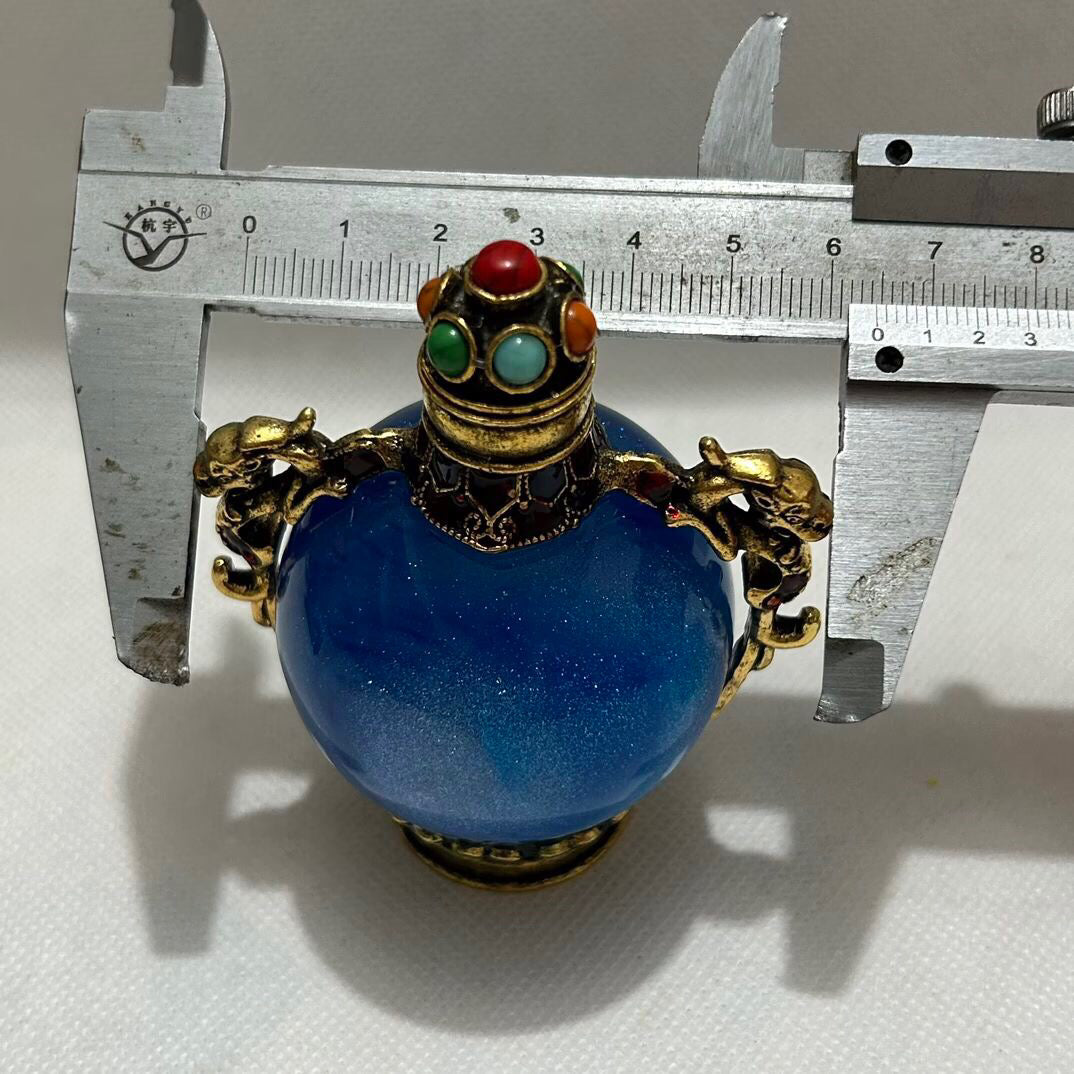 Chinese antique copper snuff bottle