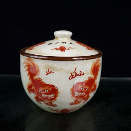 Open panel pink Taishi Shaobao patterned lid jar