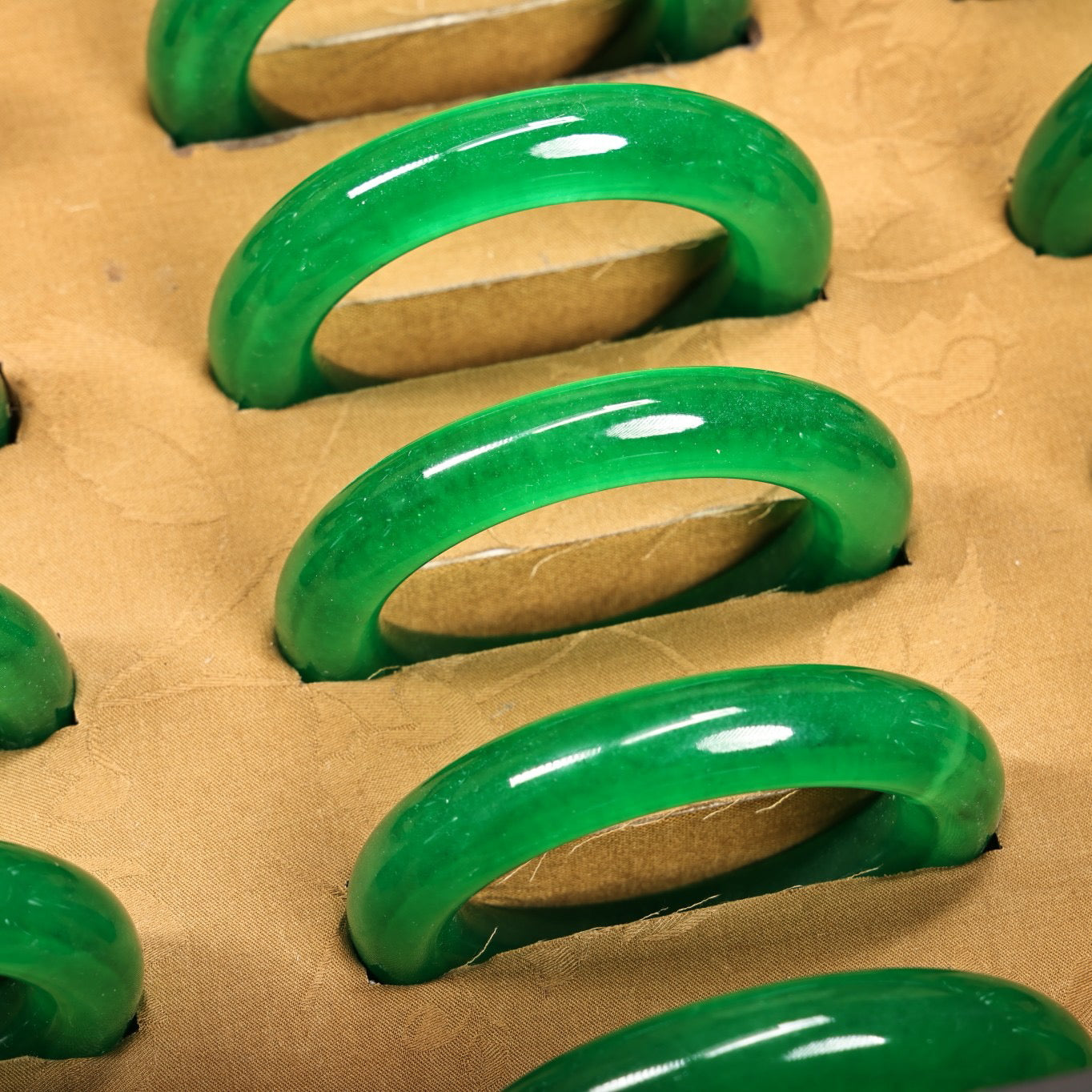 A box of Chinese antique jade bracelets