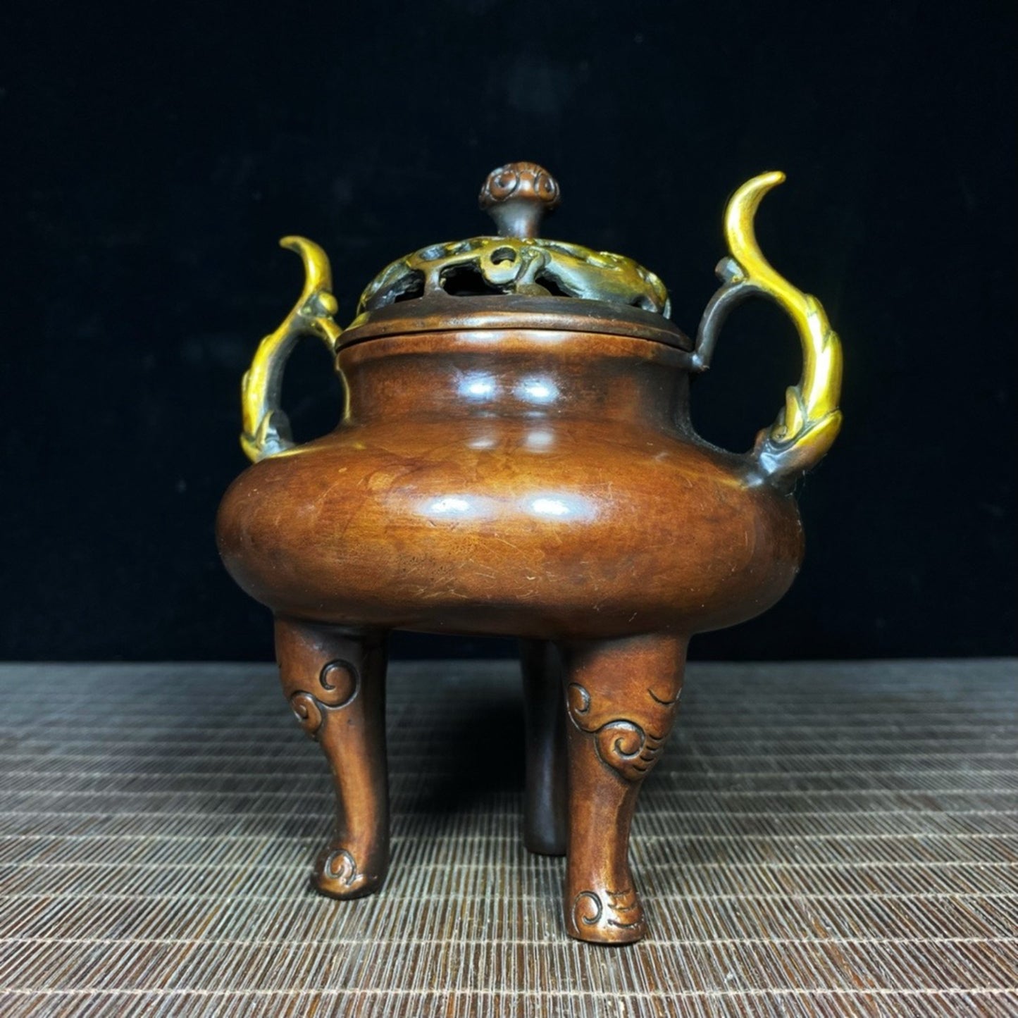 Pure copper gilded pointed ear imperial furnace
