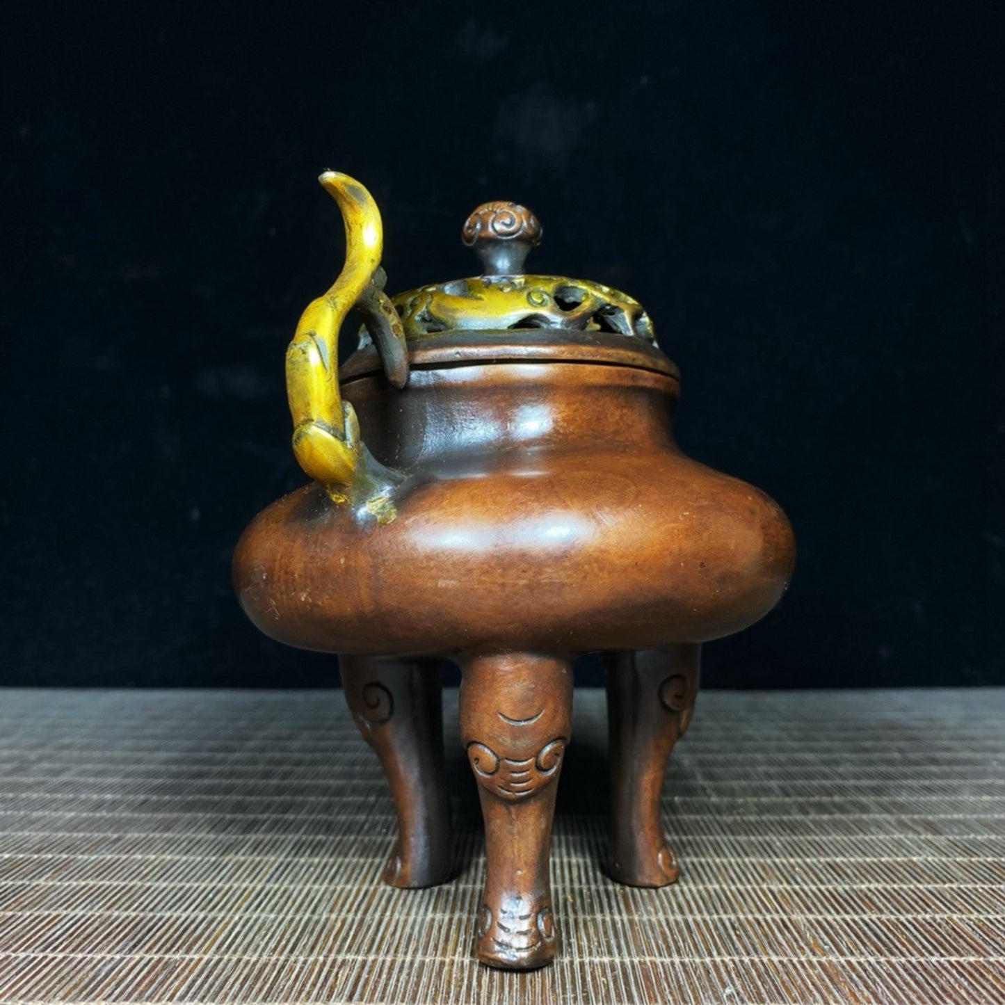 Pure copper gilded pointed ear imperial furnace