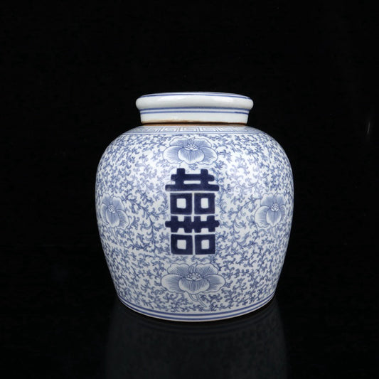 Blue and white happiness shaped lid jar