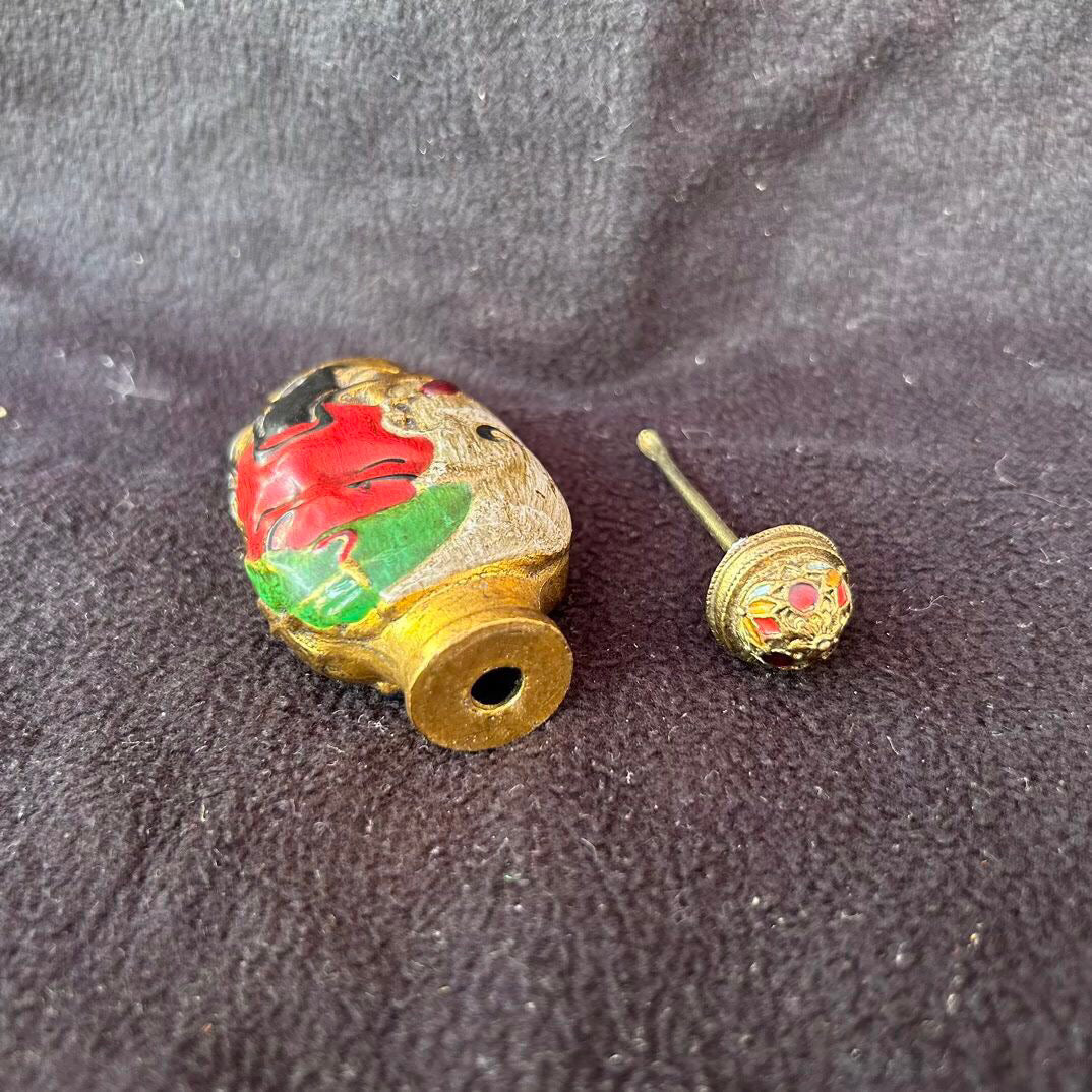 Chinese antique copper snuff bottle