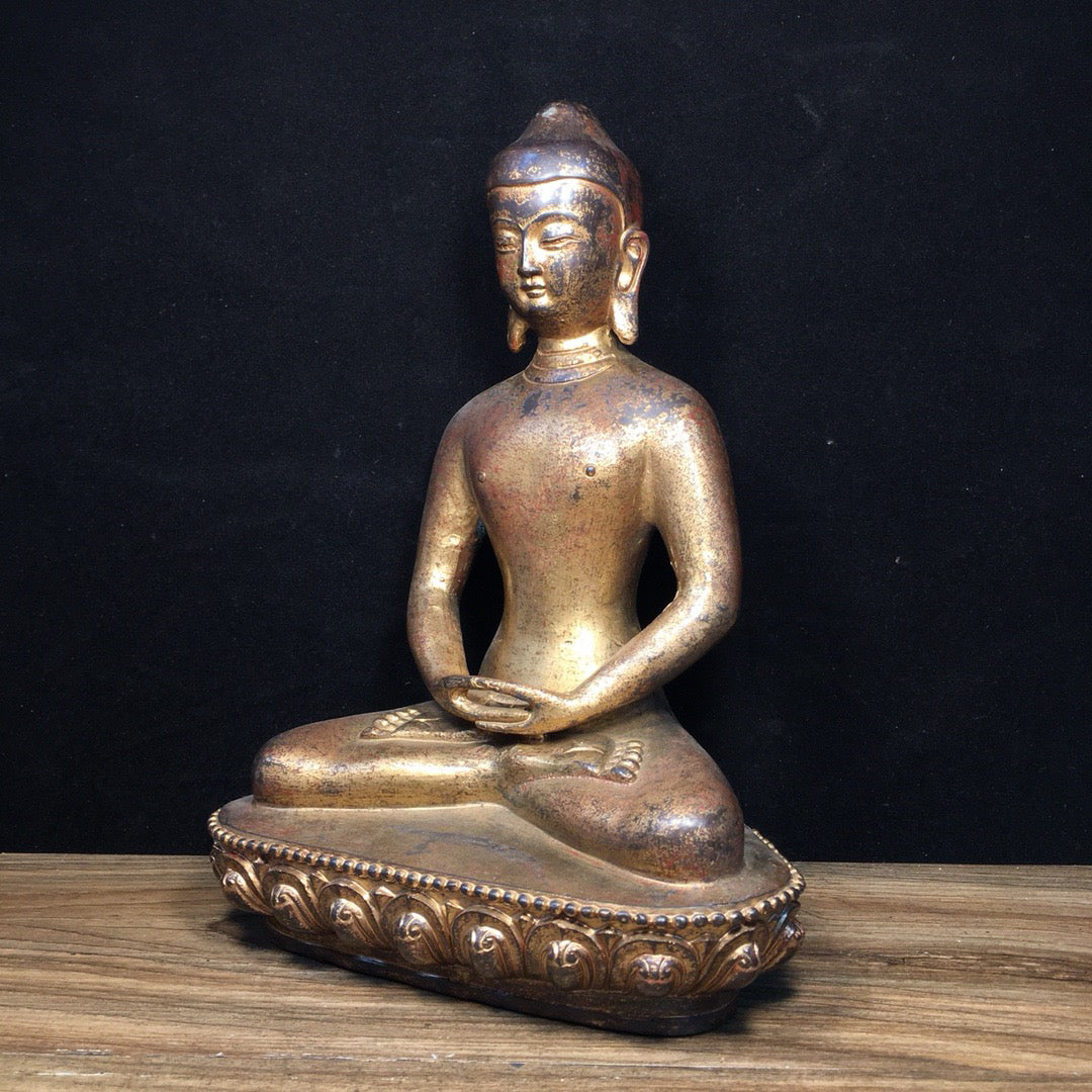 Chinese antique pure copper statue of Shakyamuni Buddha