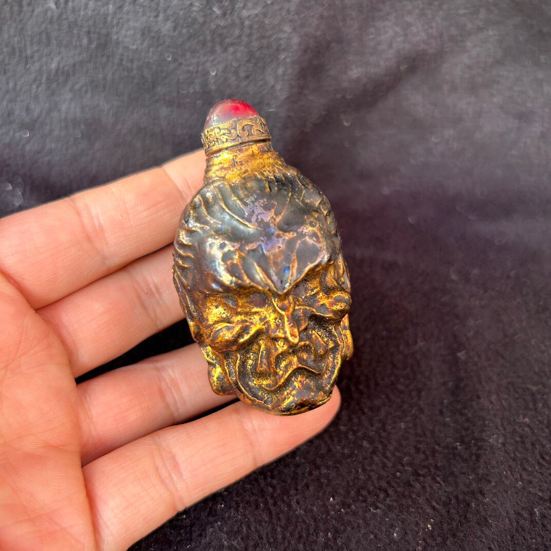 Chinese antique copper snuff bottle