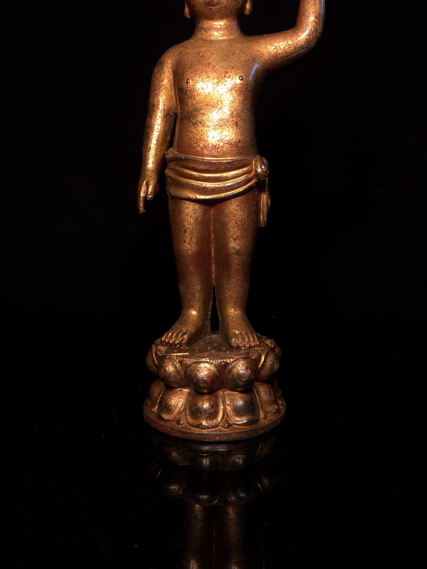Antique Chinese statue of Prince Buddha and Buddha