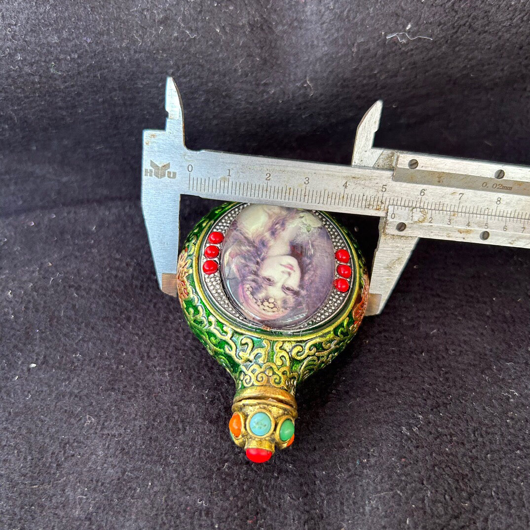 Chinese antique copper inlaid cloisonn é luminous snuff bottle