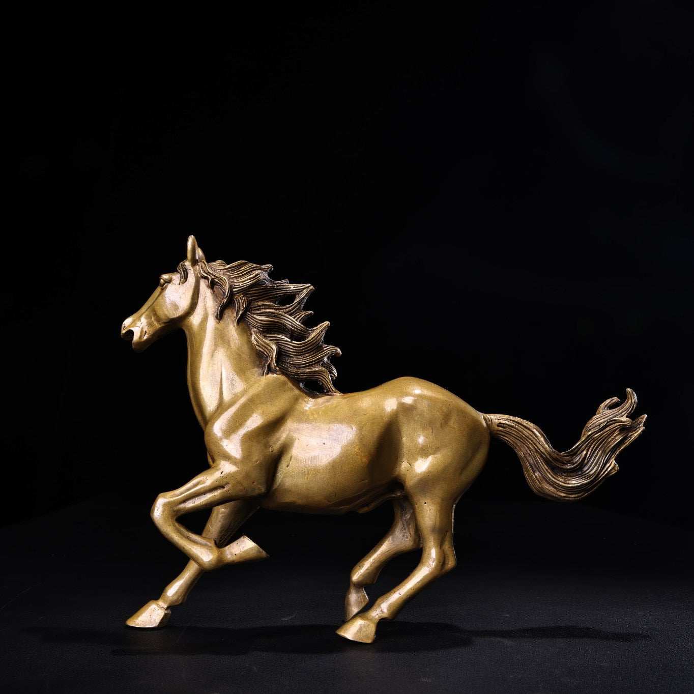 Chinese antique pure copper galloping horse