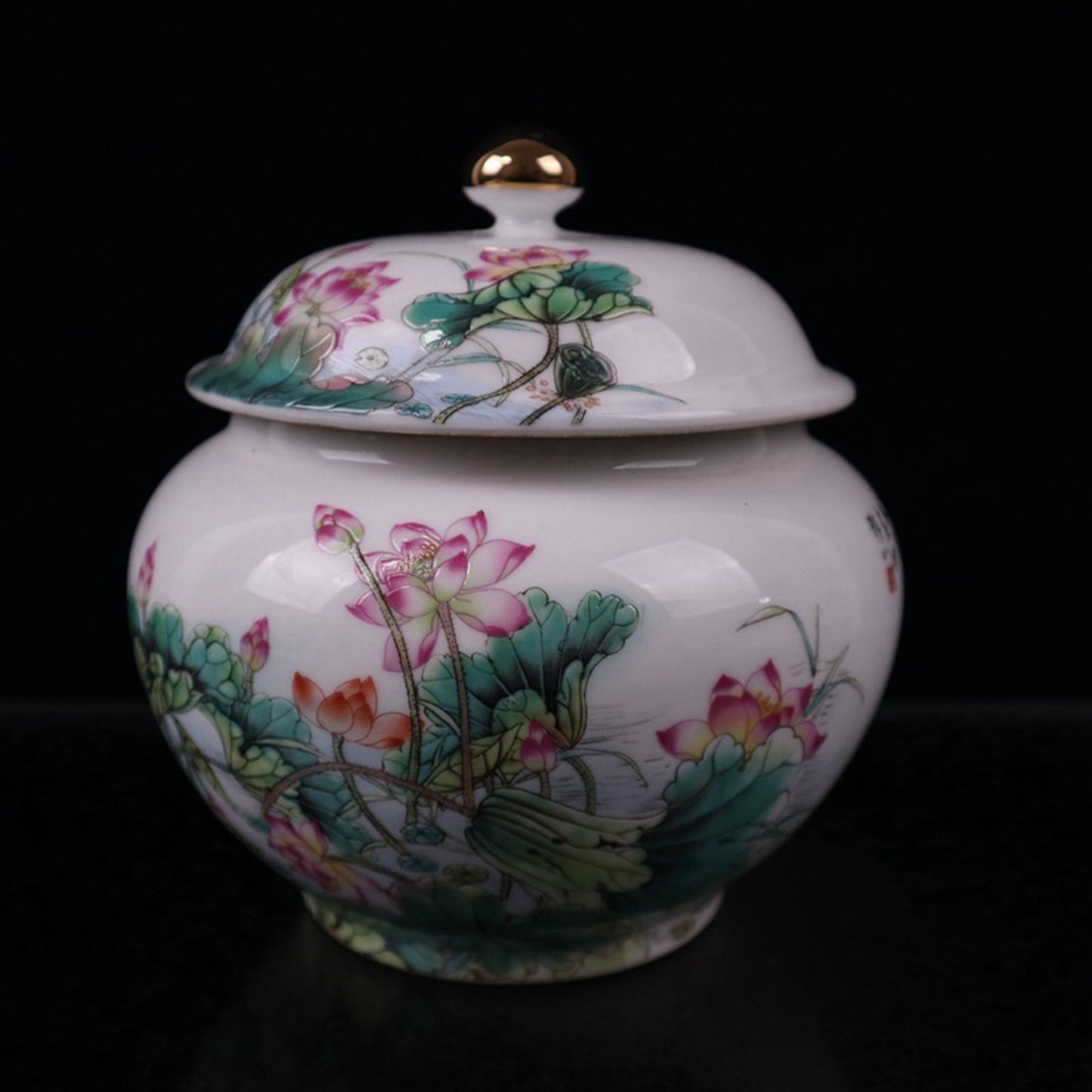 Pink lotus flower patterned lid jar