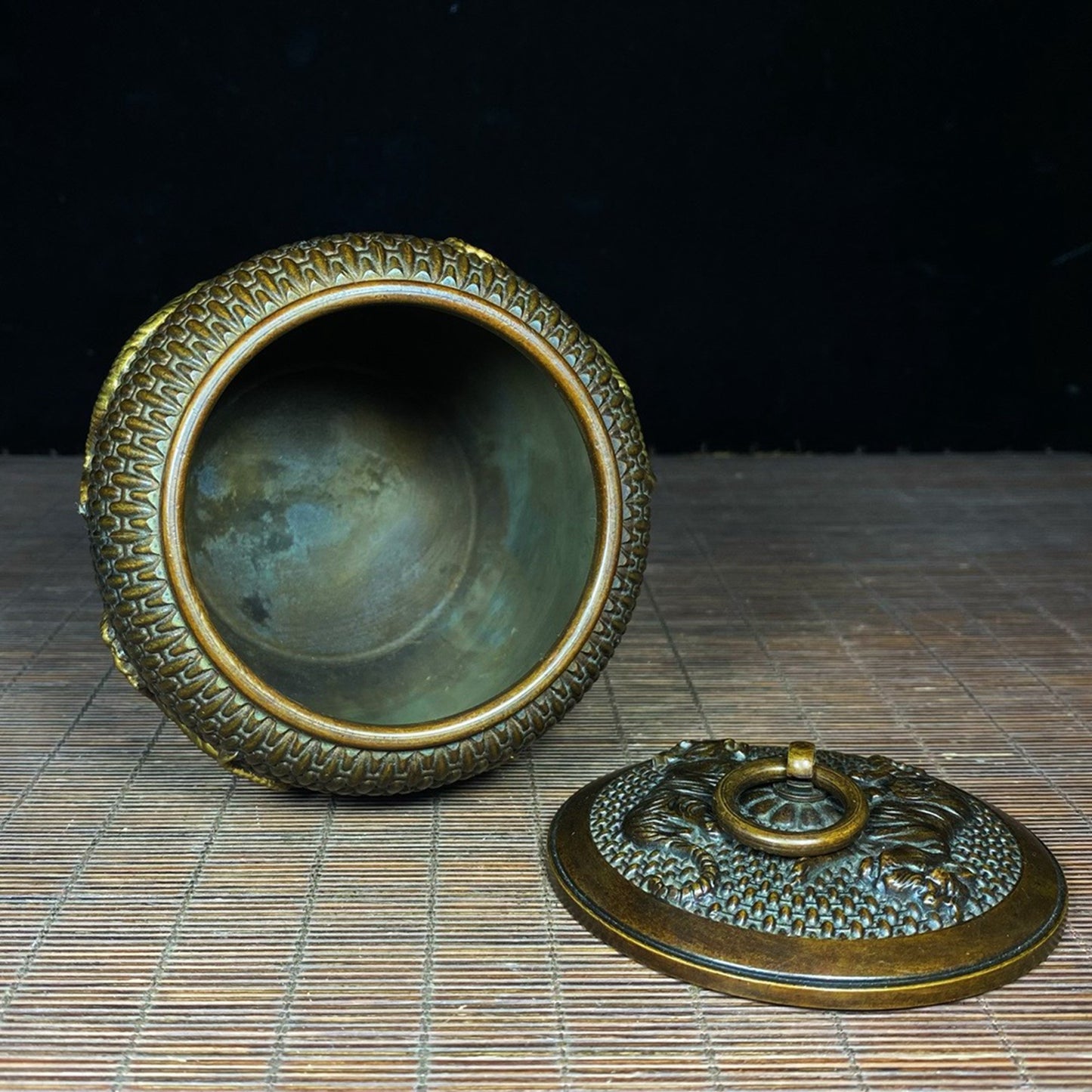 Pure copper gilded Five Tiger tea jar