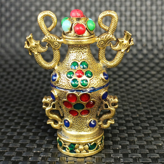 Chinese antique copper inlaid cloisonn é snuff bottle