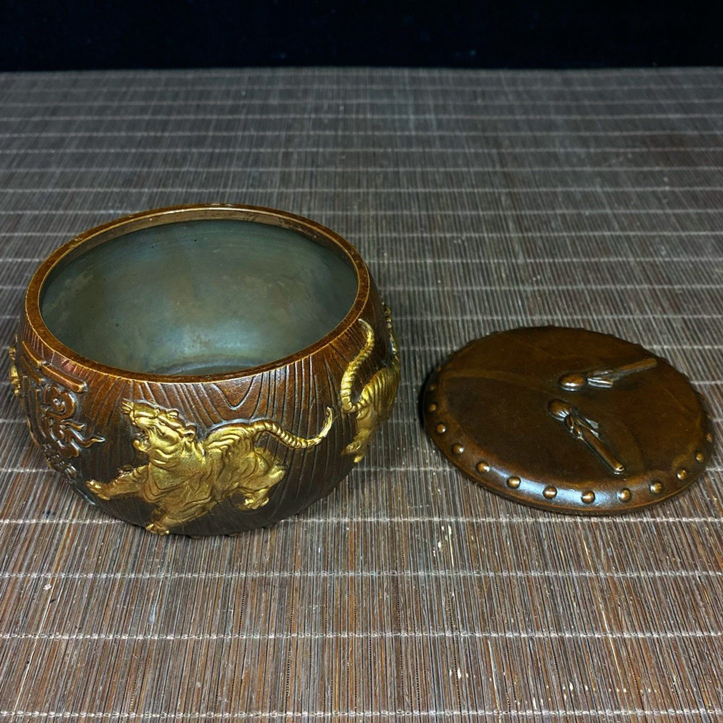 Pure copper gilded Five Tiger Blessing Jar