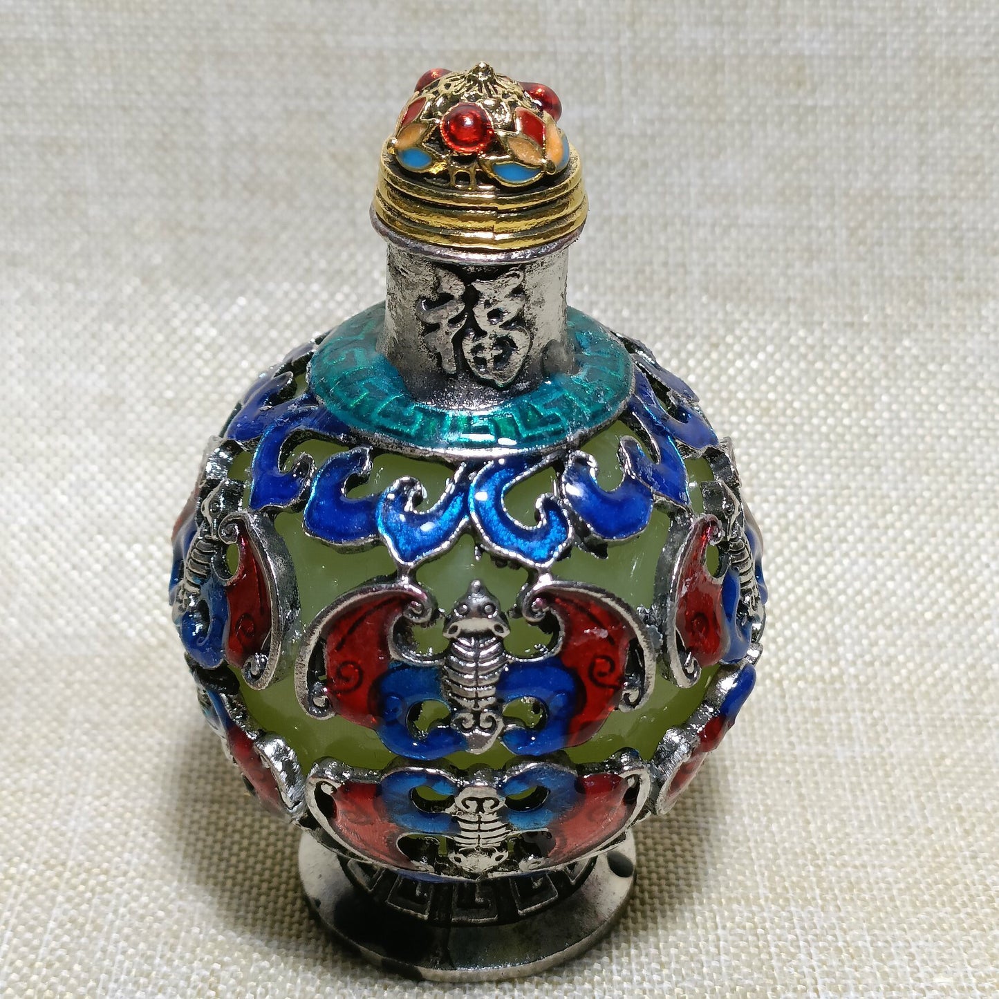 Chinese antique copper luminous snuff bottle