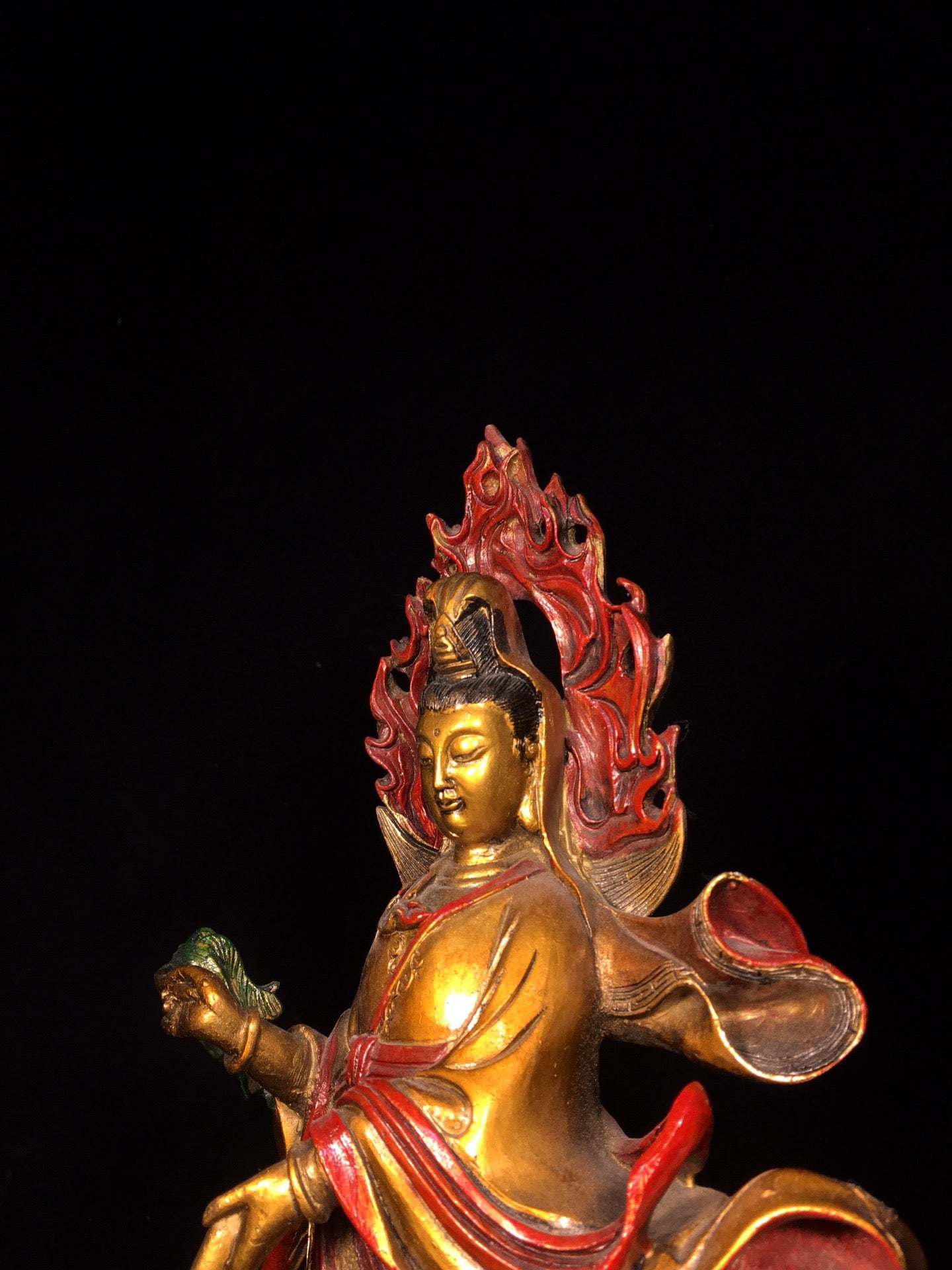 Chinese antique pure copper painted dripping Guanyin Bodhisattva statue