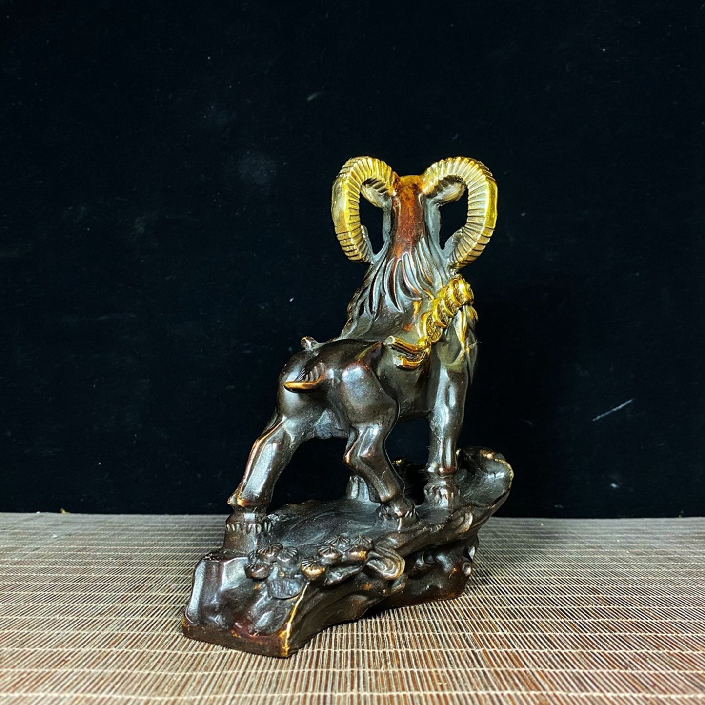 Pure copper gilded gold attracts wealth and treasure sheep